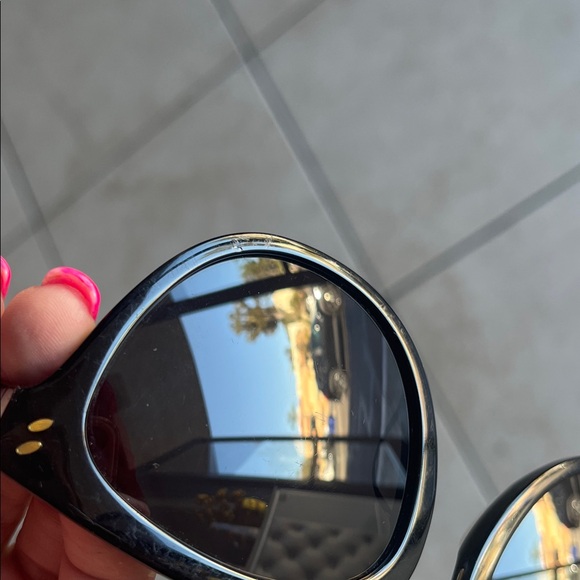 Stella McCartney Black Cat-Eye Sunglasses stylish flair - Picture 15 of 16